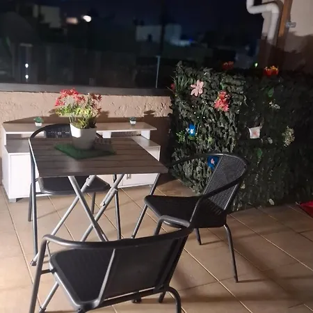 Apartamento Connie's Sea Side 2b Cos