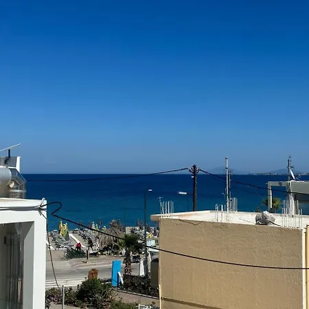 Apartment Connie's Sea Side 2b