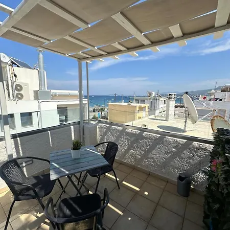 Connie's Sea Side 2b Apartment
